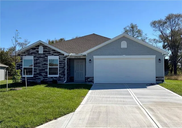 Photo 1 of Single family home for sale at 37633 W 209th Street, Edgerton, KS 66021 | MLS# 2620549 | Listing updated on 2026-10-09