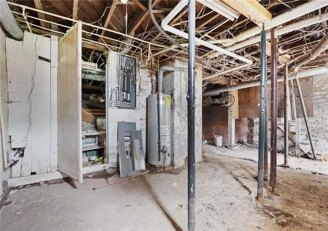 Homes for sale in Milan, MO | 302 E 4th St, Milan, MO 63556 | MLS# 2620578