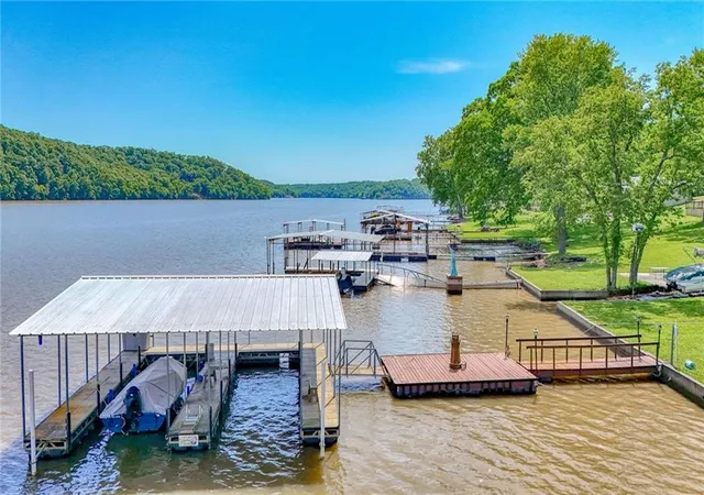 Homes for sale in Lincoln, MO | 33096 Canopy Ln, Lincoln, MO 65338 | MLS# 2620601