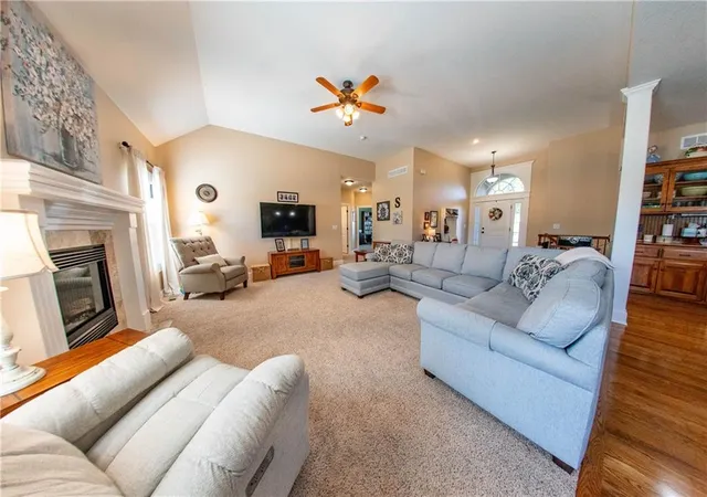 Homes for sale in Saint Joseph, MO | 19327 Tomahawk Ln, Saint Joseph, MO 64505 | MLS# 2620605