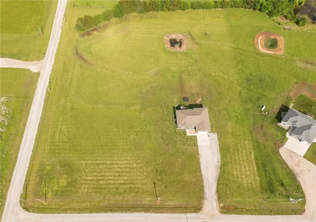 64th image of 305 Sw 11th Rd, Warrensburg, MO 64093 | MLS# 2620633