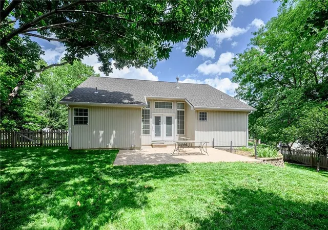 Homes for sale in Kansas City, KS | 4038 N 107th Ter, Kansas City, KS 66109 | MLS# 2620640
