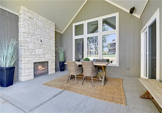 30th image of 25086 W 98th Pl, Lenexa, KS 66227 | MLS# 2620653