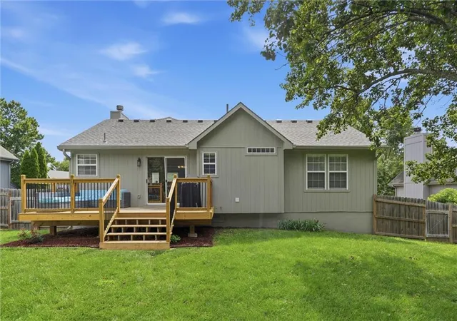 30th image of 200 N Highland Dr, Raymore, MO 64083 | MLS# 2620656