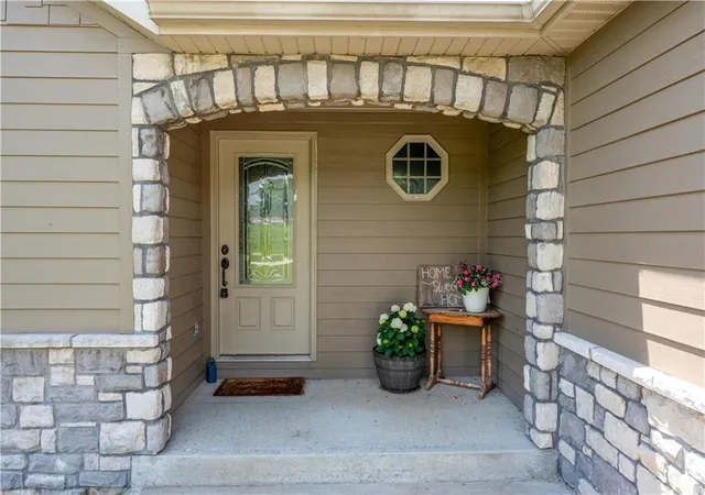 Photo 2 of Single family home for sale at 19373 Lake Rockhill Rd, Warsaw, MO 65355 | MLS# 2620673 | Listing updated on 2026-09-13