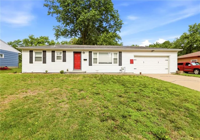 1st image of 3412 S Crisp Ave, Independence, MO 64052 | MLS# 2620701