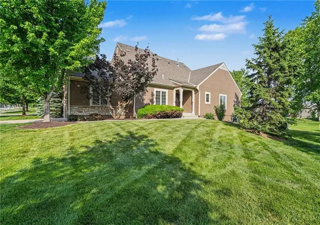 2nd image of 21459 W 116th St, Olathe, KS 66061 | MLS# 2620753