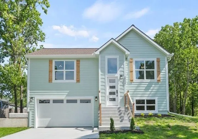 Photo 1 of Single family home for sale at 5037 Comanche Ln, Mc Louth, KS 66054 | MLS# 2620788 | Listing updated on 2026-10-10