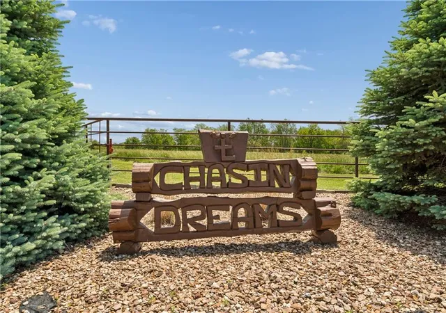 4th image of 25345 Harmony Rd, Paola, KS 66071 | MLS# 2620800