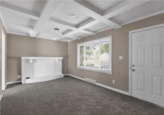 Photo 3 of Single family home for sale at 5318 N Garfield Ave, Kansas City, MO 64118 | MLS# 2620829 | Listing updated on 2026-10-09