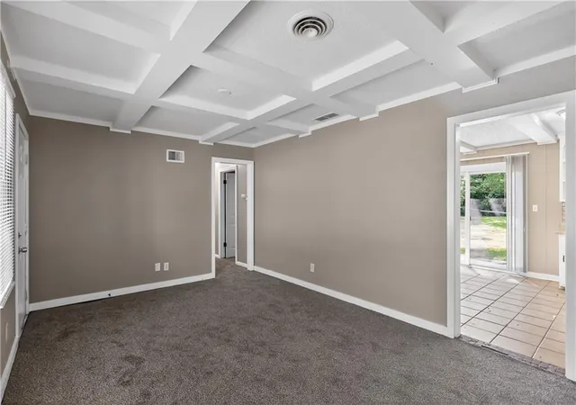Photo 4 of Single family home for sale at 5318 N Garfield Ave, Kansas City, MO 64118 | MLS# 2620829 | Listing updated on 2026-10-09