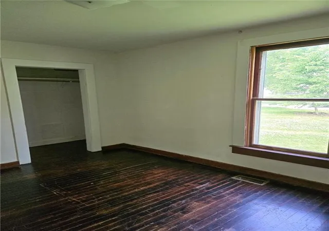 Homes for sale in Osawatomie, KS | 117 Pacific Ave, Osawatomie, KS 66064 | MLS# 2620872