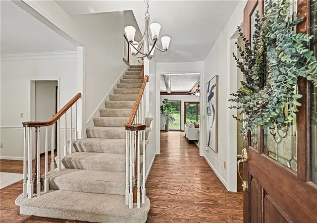 Photo 4 of Single family home for sale at 5500 NW 62nd Street, Kansas City, MO 64151 | MLS# 2620932 | Listing updated on 2026-09-25