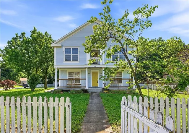 Photo 3 of Single family home for sale at 4401 Paseo Blvd, Kansas City, MO 64110 | MLS# 2620960 | Listing updated on 2026-08-31