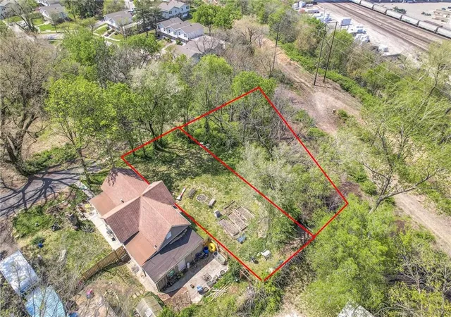 5th image of 1318 W 21St St, Kansas City, MO 64108 | MLS# 2621092