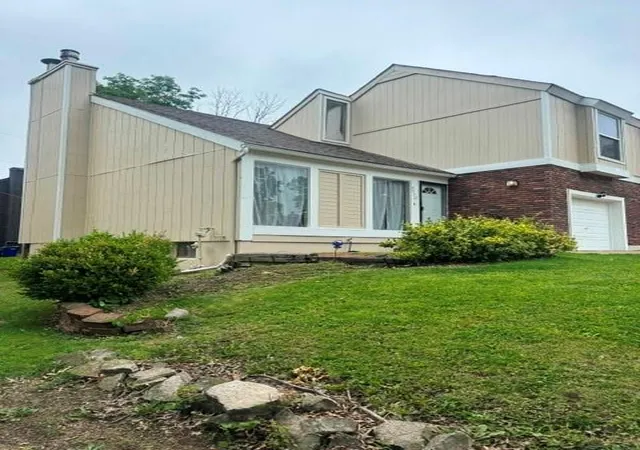 1st image of 3532 Ne 72nd Ter, Kansas City, MO 64119 | MLS# 2621101