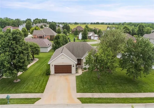 Homes for sale in Cameron, MO | 205 Aquila Dr, Cameron, MO 64429 | MLS# 2621127