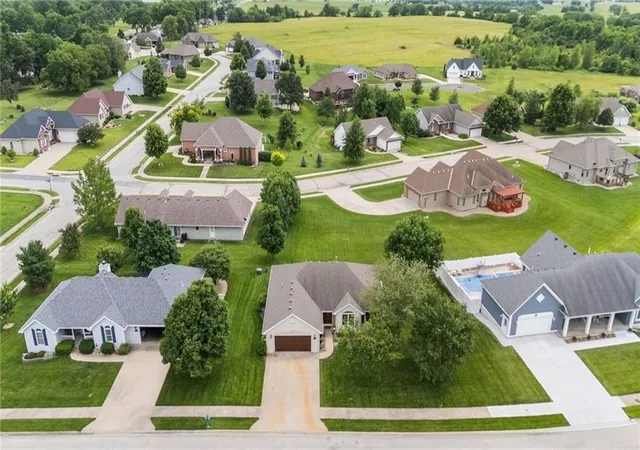 Homes for sale in Cameron, MO | 205 Aquila Dr, Cameron, MO 64429 | MLS# 2621127