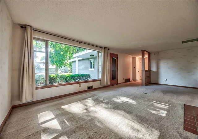 5th image of 9316 W 80Th St, Overland Park, KS 66204 | MLS# 2621150
