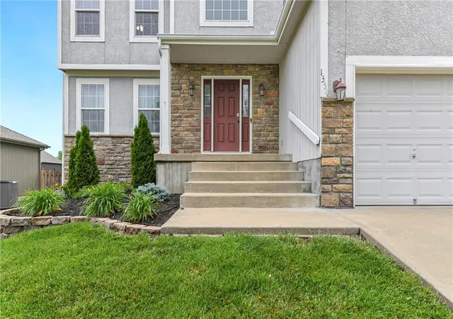 Homes for sale in Lansing, KS | 1354 Granite St, Lansing, KS 66043 | MLS# 2621157