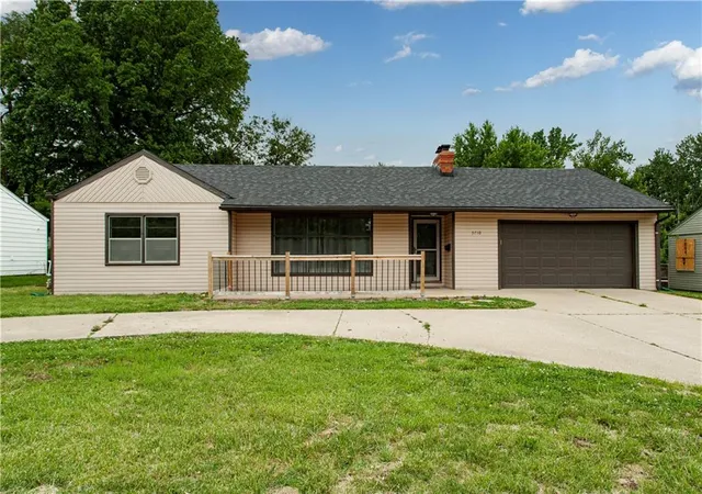 Photo 2 of Single family home for sale at 3710 S Sterling Ave, Independence, MO 64052 | MLS# 2621161 | Listing updated on 2026-07-01