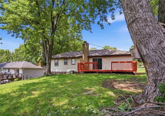 Homes for sale in Raytown, MO | 11401 E 61st Ter, Raytown, MO 64133 | MLS# 2621167