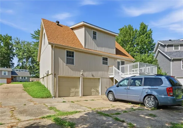 29th image of 6718 Brink St, Kansas City, MO 64152 | MLS# 2621195