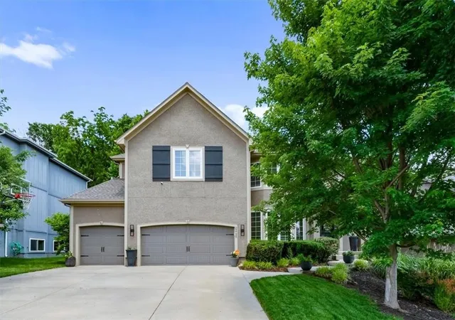 Homes for sale in Shawnee, KS | 22726 W 44th St, Shawnee, KS 66226 | MLS# 2621241