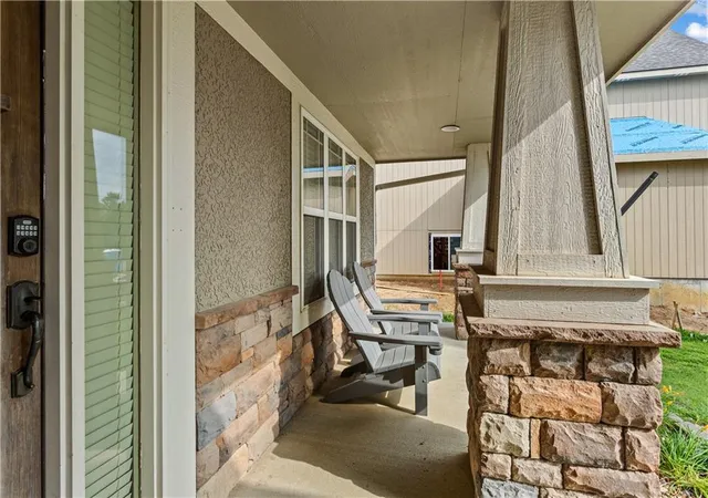 4th image of 13317 Davis Ave, Bonner Springs, KS 66012 | MLS# 2621265