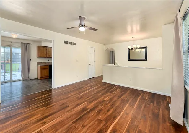 5th image of 15810 Valentine St, Belton, MO 64012 | MLS# 2621341