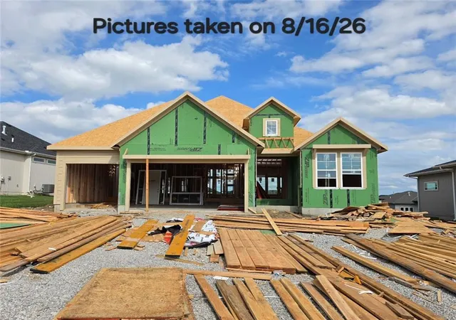 Photo 1 of Single family home for sale at 11223 S Gleason Rd, Olathe, KS 66061 | MLS# 2621359 | Listing updated on 2026-08-17