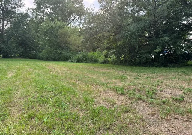 2nd image of Cowell St, Paola, KS 66071 | MLS# 2621366