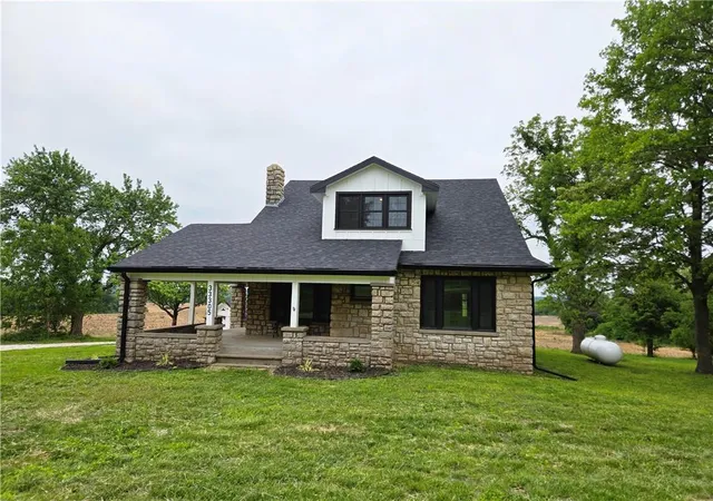 2nd image of 33305 Reber Rd, Sibley, MO 64088 | MLS# 2621435