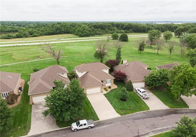 Homes for sale in Clinton, MO | 1032 Trevino Dr, Clinton, MO 64735 | MLS# 2621437