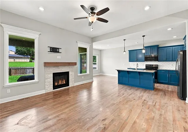 Photo 3 of Sale Pending at 804 Merion St, Lansing, KS 66043 | MLS# 2621460 | Listing updated on 2026-10-03
