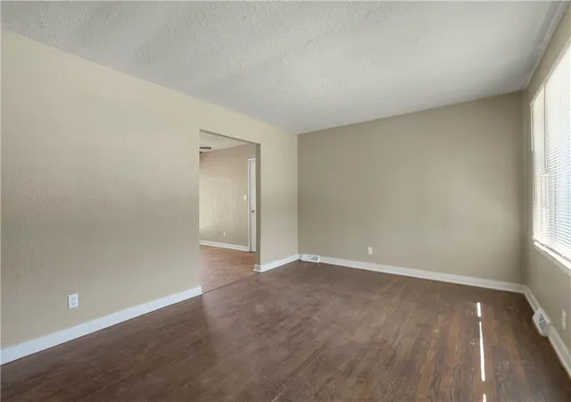 Photo 4 of Single family home for sale at 9714 Donnelly Ave, Kansas City, MO 64134 | MLS# 2621513 | Listing updated on 2026-09-17