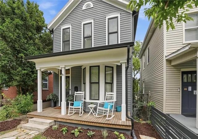 Homes for sale in Kansas City, MO | 1643 Jefferson St, Kansas City, MO 64108 | MLS# 2621555