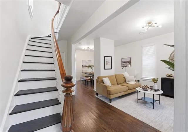 2nd image of 1643 Jefferson St, Kansas City, MO 64108 | MLS# 2621555