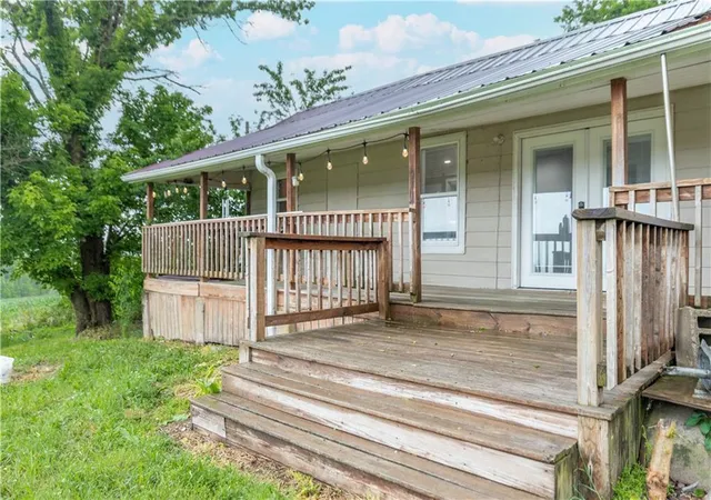 5th image of 37872 230Th Rd, Marshall, MO 65340 | MLS# 2621561