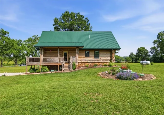 Homes for sale in Edgerton, KS | 22948 Spooncreek Rd, Edgerton, KS 66021 | MLS# 2621584
