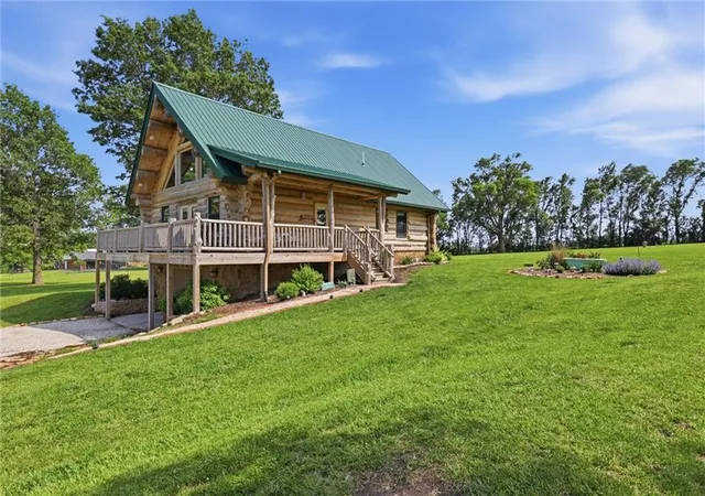 Homes for sale in Edgerton, KS | 22948 Spooncreek Rd, Edgerton, KS 66021 | MLS# 2621584