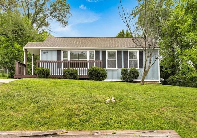 Photo 1 of Single family home for sale at 6605 N Edison Ave, Kansas City, MO 64151 | MLS# 2621588 | Listing updated on 2026-10-08