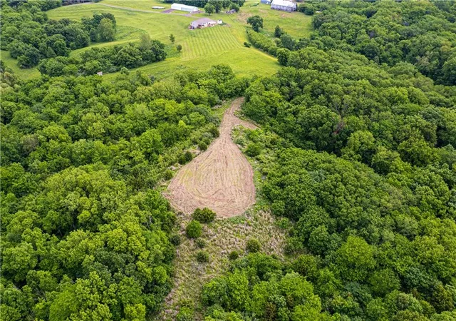 Photo 18 of Land for sale at 1449 Se Turner Rd S, Saint Joseph, MO 64504 | MLS# 2621655 | Listing updated on 2026-07-12