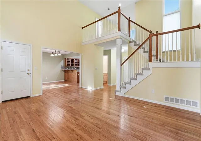 Homes for sale in Shawnee, KS | 5855 Park Cir, Shawnee, KS 66216 | MLS# 2621662
