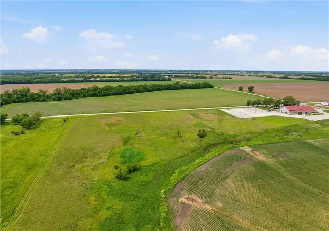Homes for sale in Baldwin City, KS | 0000 E 900 Rd, Baldwin City, KS 66006 | MLS# 2621664