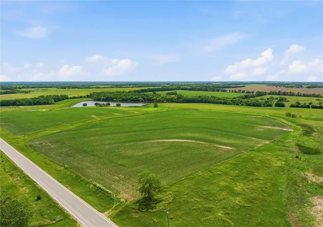 Homes for sale in Baldwin City, KS | 0000 N 300 Rd, Baldwin City, KS 66006 | MLS# 2621673