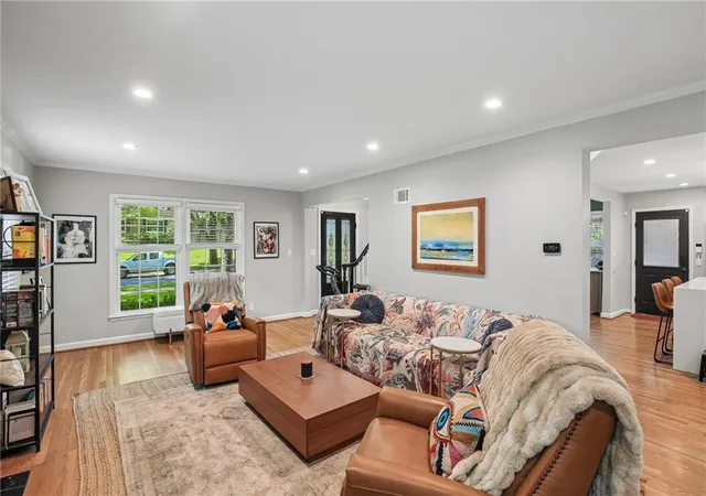 5th image of 1210 Romany Rd, Kansas City, MO 64113 | MLS# 2621697