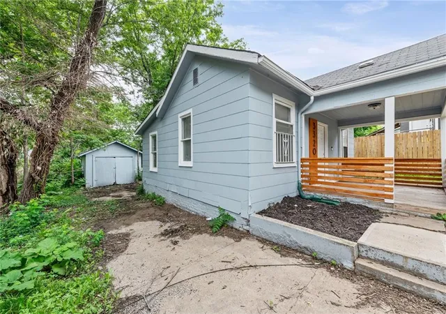 4th image of 3320 Spruce Ave, Kansas City, MO 64128 | MLS# 2621713