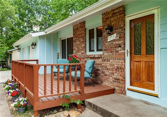 3rd image of 133 Dockside Cir, Lake Tapawingo, MO 64015 | MLS# 2621722