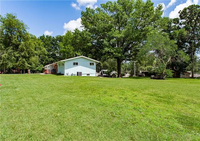 4th image of 133 Dockside Cir, Lake Tapawingo, MO 64015 | MLS# 2621722